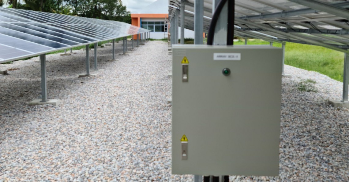 ติดตั้งระบบไฟฟ้า Solar Offgrid 10KV พร้อมอุปกรณ์ สำหรับสถานีสูบน้ำด้วยไฟฟ้าพลังงานแสงอาทิตย์ชนิดหอยโข่งขับด้วยมอเตอร์ไฟฟ้าบ้านนาบ่อคำ จ.กำแพงเพชร